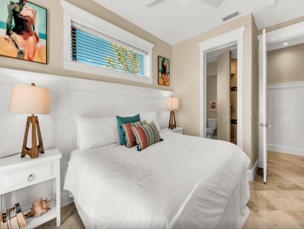 Anna Maria Direct Bay Front Luxury Vacation Home - Boat Dock